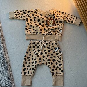 HuxBaby Leopard Print Baby Outfit